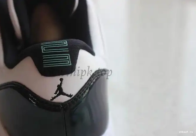 pairs Nike Jordan 11 “Emerald” Air Low 0527
